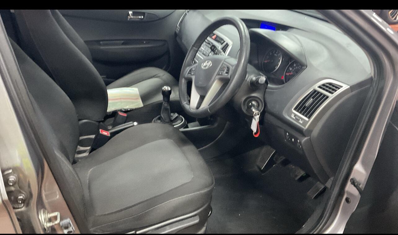 Used Hyundai i20 for sale - 77537373: Photo 7