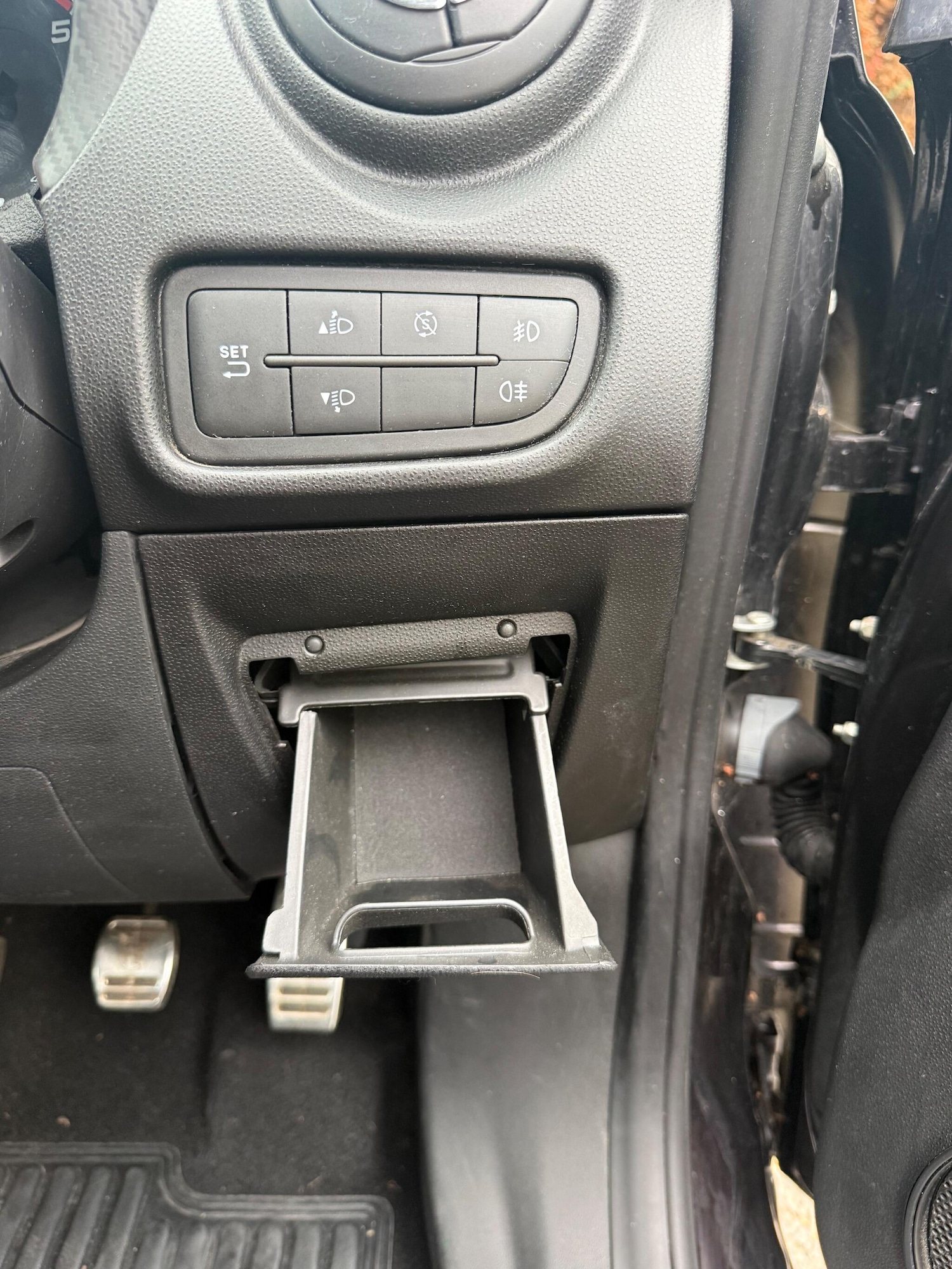 Used Alfa Romeo MiTo 2017 for sale - 76701076: Photo 28