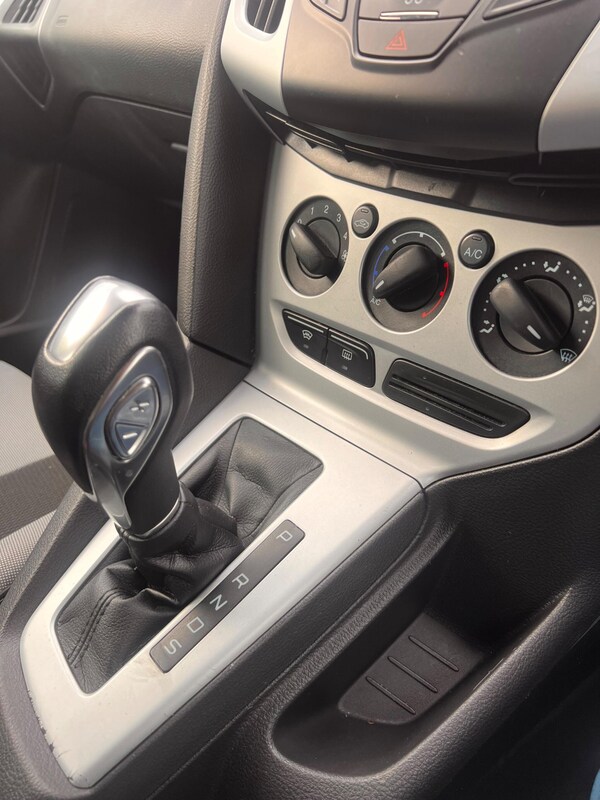 Used Ford Focus 2012 for sale - 76122997: Photo 19