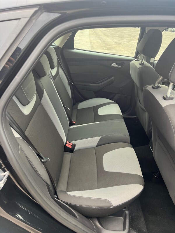 Used Ford Focus 2012 for sale - 76122997: Photo 21