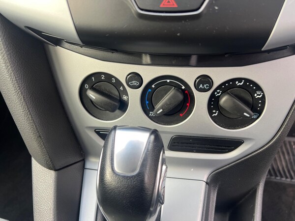 Used Ford Focus 2012 for sale - 76122997: Photo 28