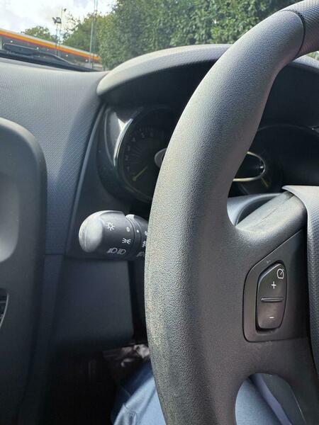 Used Renault Clio 2015 for sale - 76703633: Photo 15