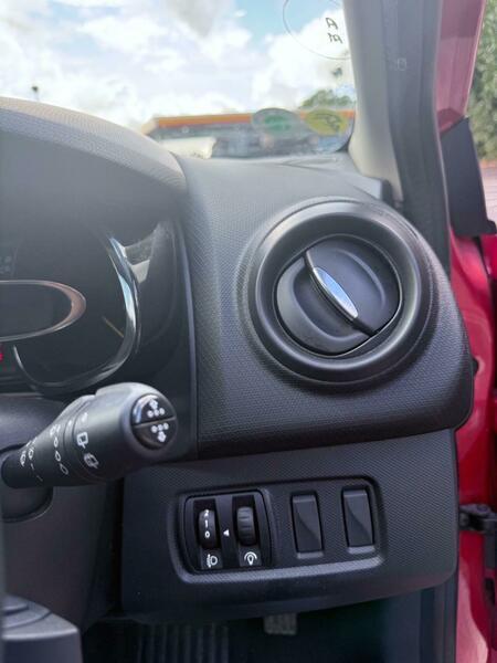 Used Renault Clio 2015 for sale - 76703633: Photo 16