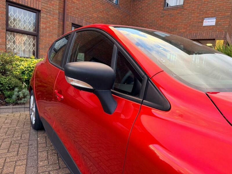 Used Renault Clio 2015 for sale - 76703633: Photo 32