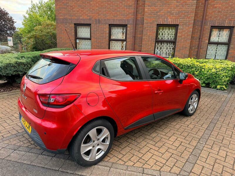 Used Renault Clio 2015 for sale - 76703633: Photo 33
