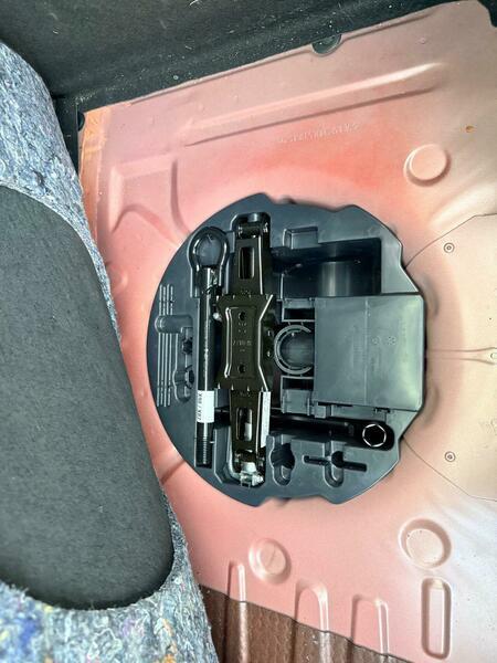 Used Renault Clio 2015 for sale - 76703633: Photo 38