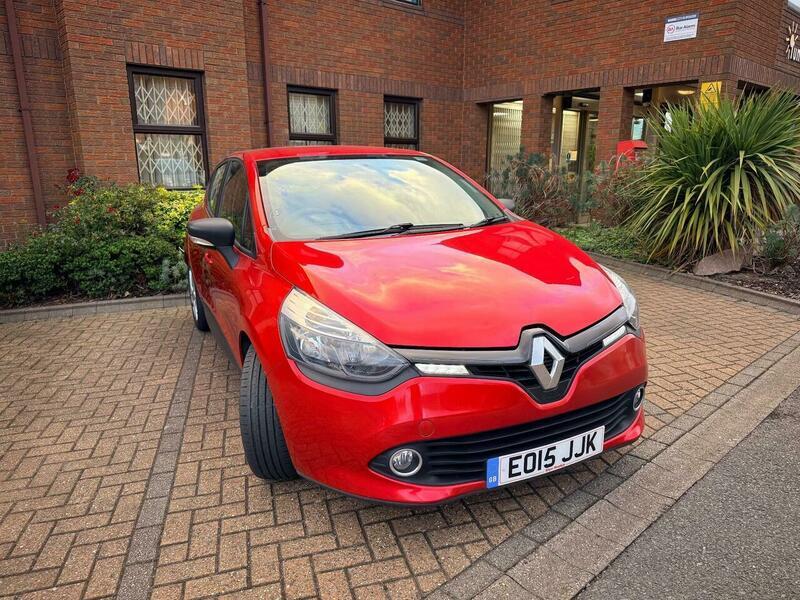 Used Renault Clio 2015 for sale - 76703633: Photo 9