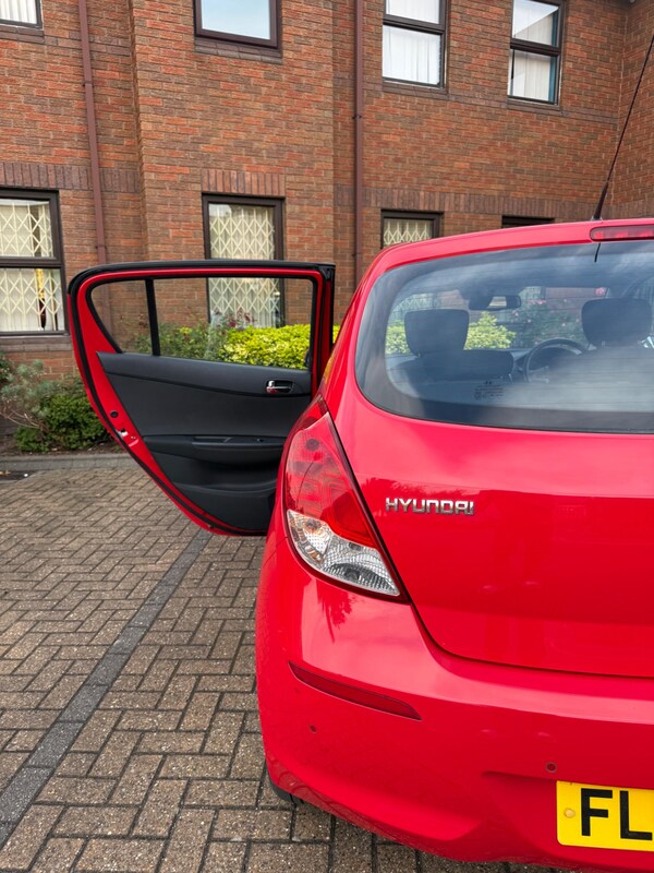 Used Hyundai i20 2012 for sale - 75581329: Photo 15