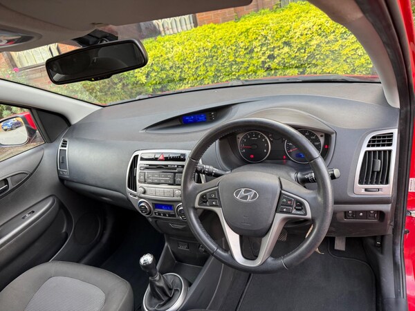 Used Hyundai i20 2012 for sale - 75581329: Photo 17