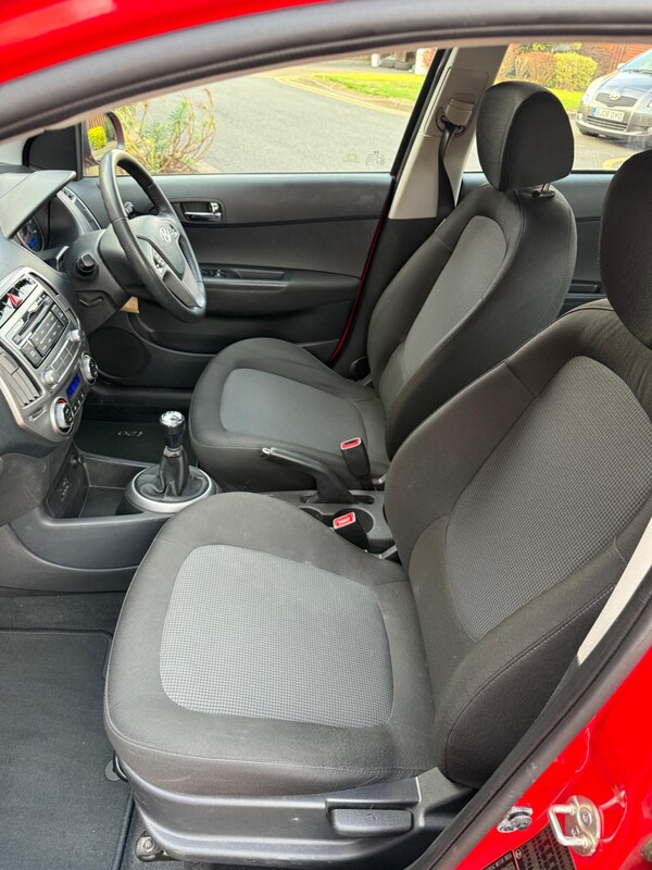 Used Hyundai i20 2012 for sale - 75581329: Photo 20