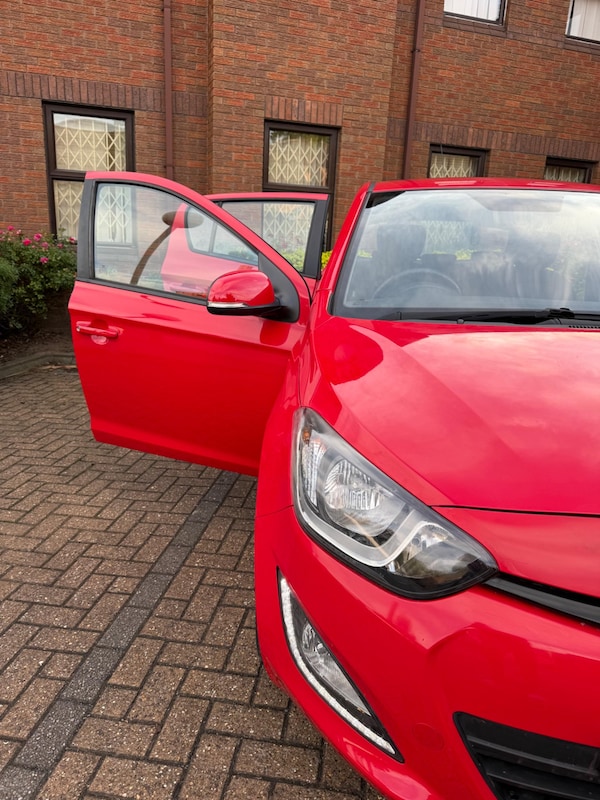 Used Hyundai i20 2012 for sale - 75581329: Photo 29