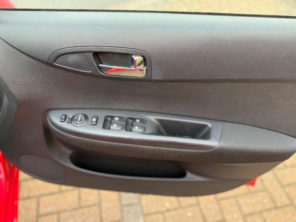 Used Hyundai i20 2012 for sale - 75581329: Photo 35