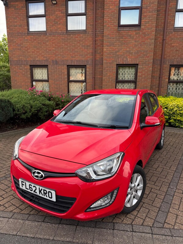 Used Hyundai i20 2012 for sale - 75581329: Photo 3