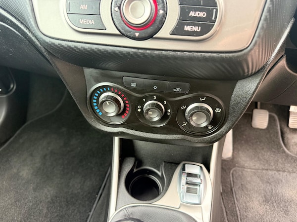 Used Alfa Romeo MiTo 2009 for sale - 76214687: Photo 25
