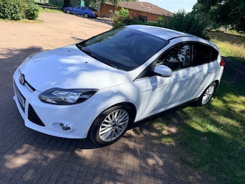 Used Ford Focus 2013 for sale - 78982043: Photo