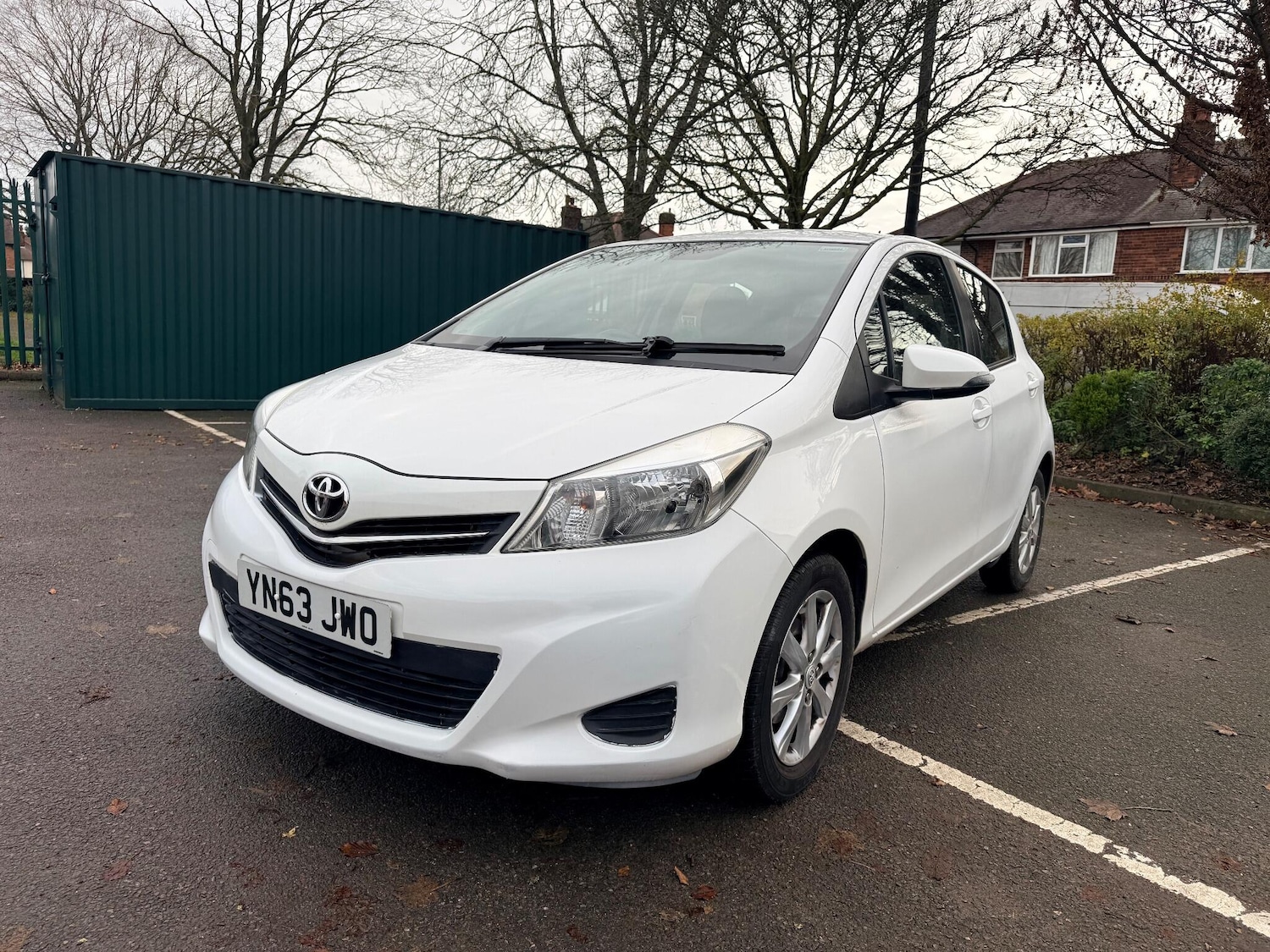 Used Toyota Yaris 2013 for sale - 77637672: Photo 4