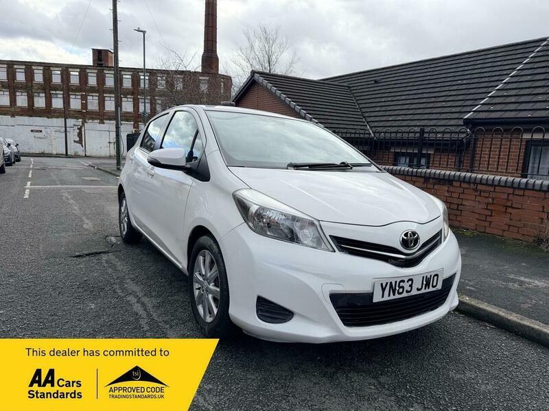 Used Toyota Yaris 2013 for sale - 77637672: Photo 40