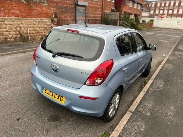 Used Hyundai i20 2013 for sale - 76122993: Photo 13