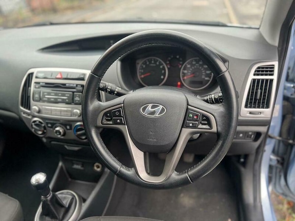 Used Hyundai i20 2013 for sale - 76122993: Photo 40