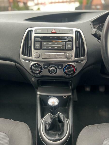 Used Hyundai i20 2013 for sale - 76122993: Photo 47