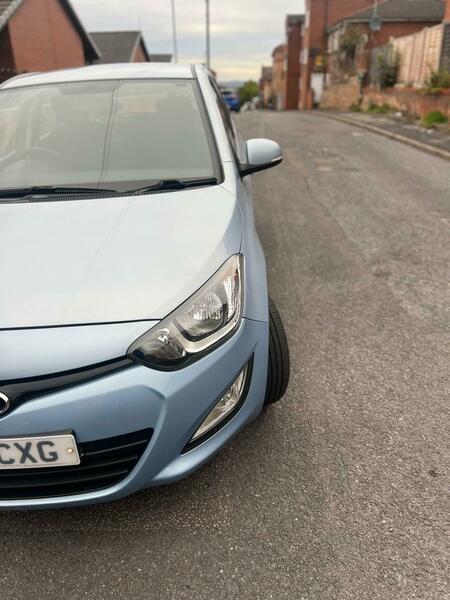 Used Hyundai i20 2013 for sale - 76122993: Photo 8