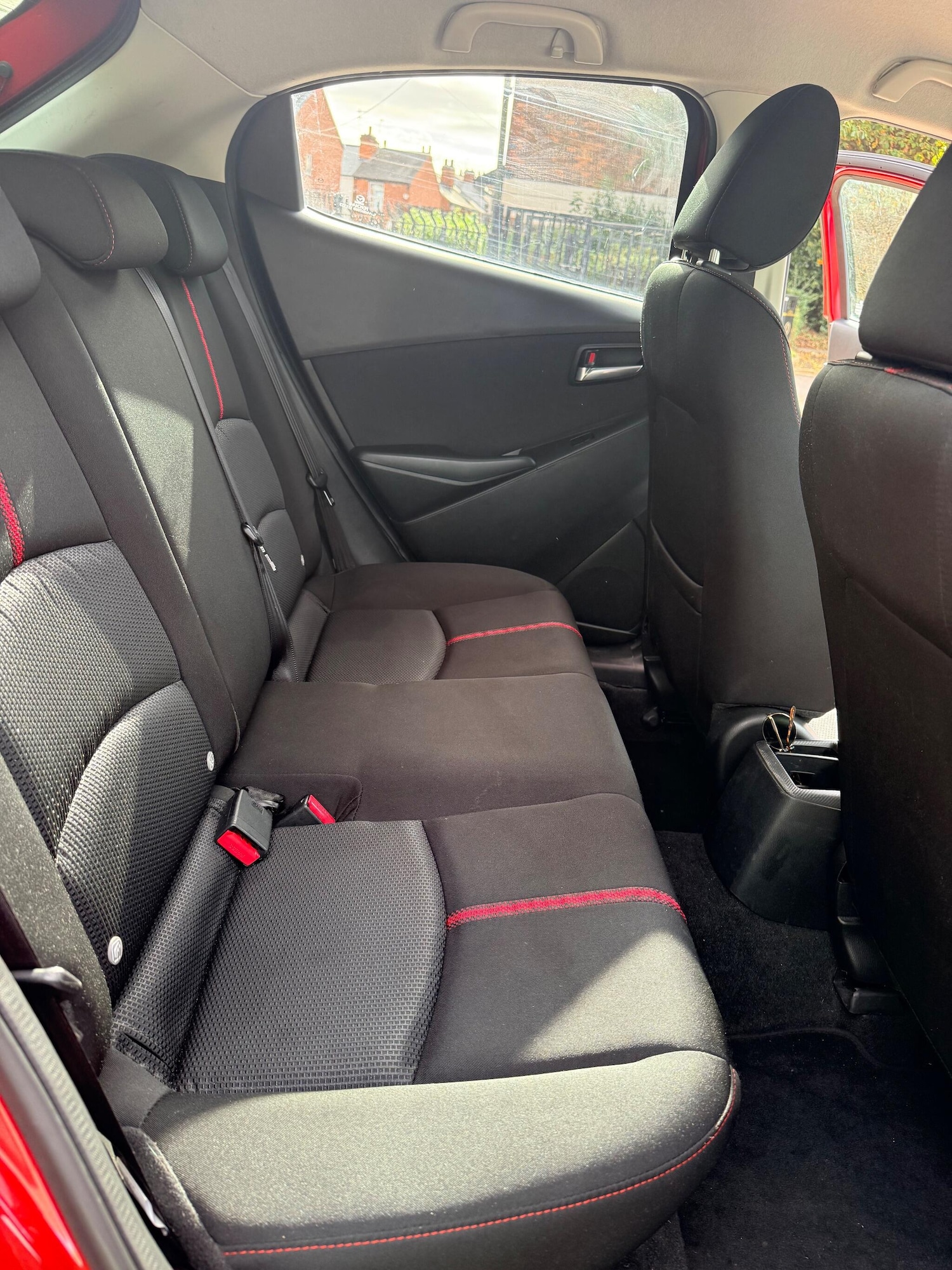 Used Mazda Mazda2 2015 for sale - 76703631: Photo 35