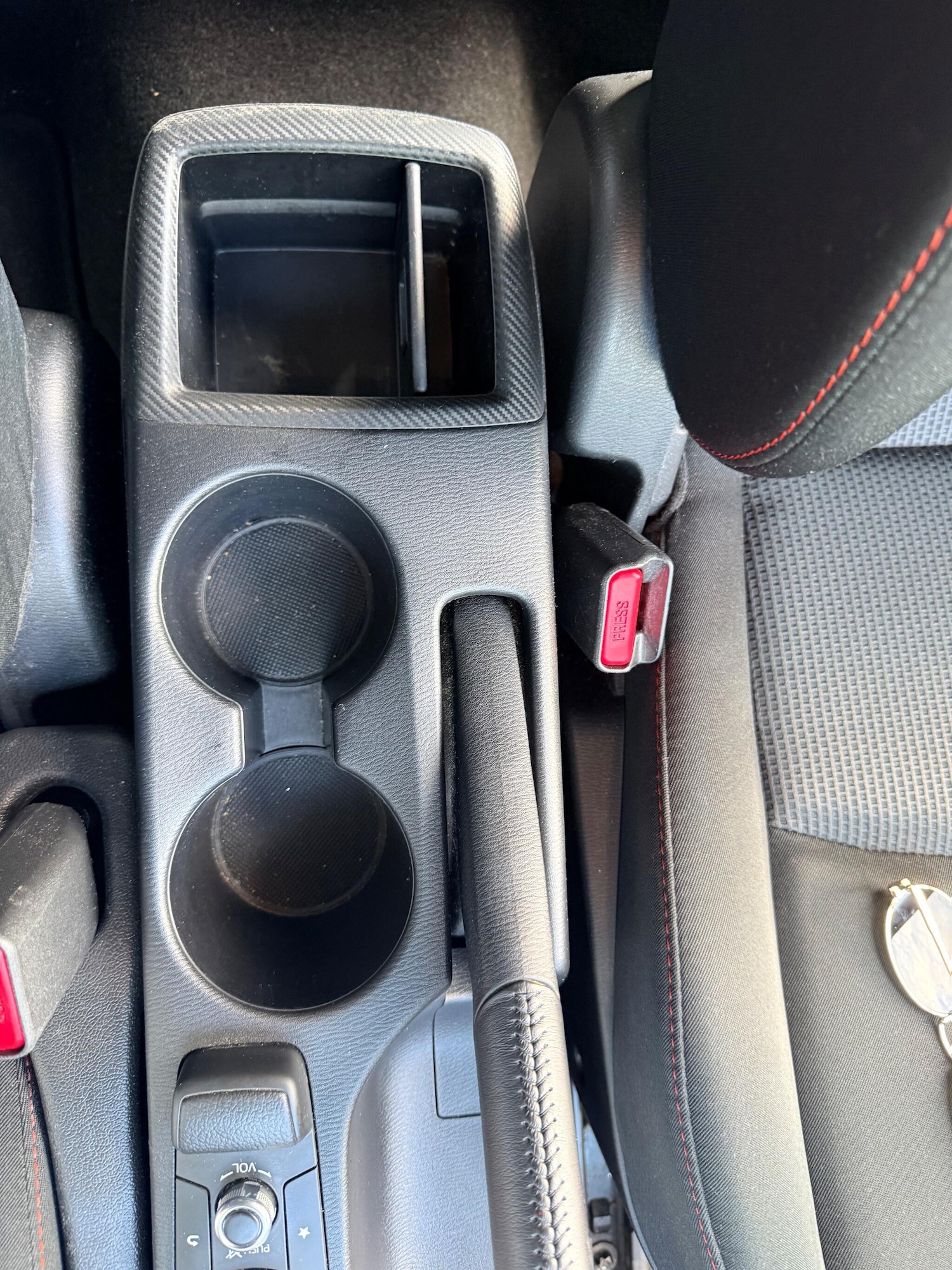 Used Mazda Mazda2 2015 for sale - 76703631: Photo 45