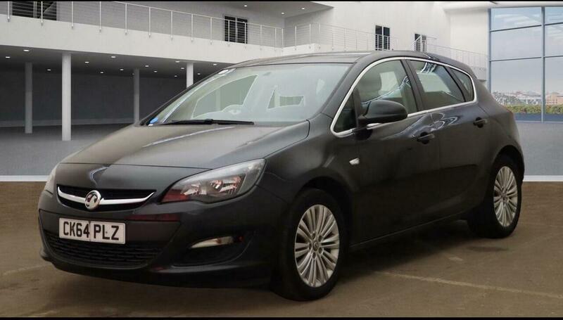 Used Vauxhall Astra 2014 for sale - 77020827: Photo 2