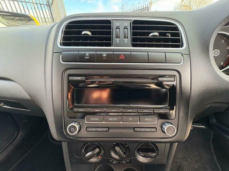 Used Volkswagen Polo 2014 for sale - 76953274: Photo 12