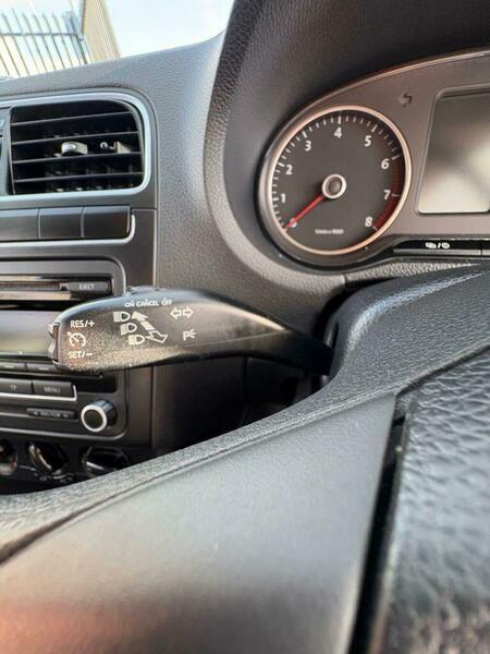 Used Volkswagen Polo 2014 for sale - 76953274: Photo 14