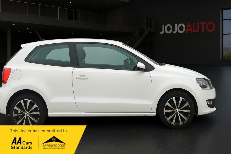 Used Volkswagen Polo 2014 for sale - 76953274: Photo 3