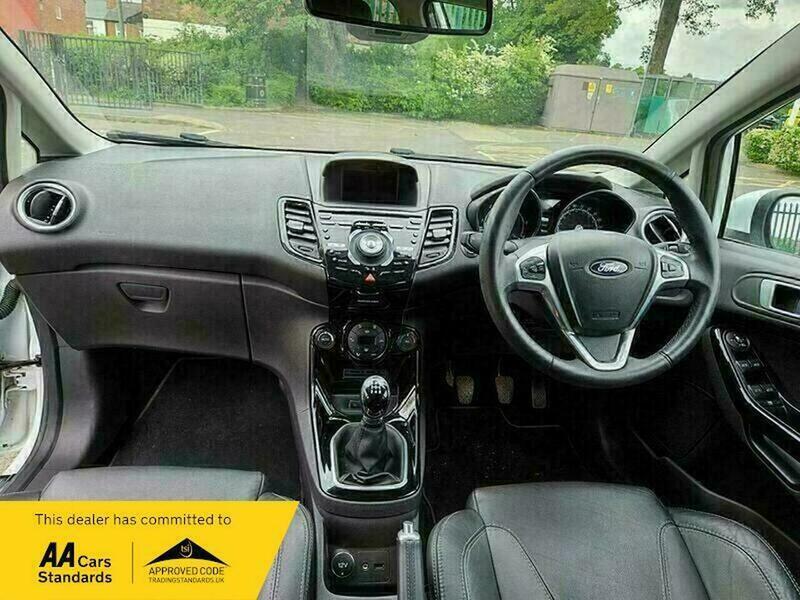 Used Ford Fiesta 2014 for sale - 76703625: Photo 11