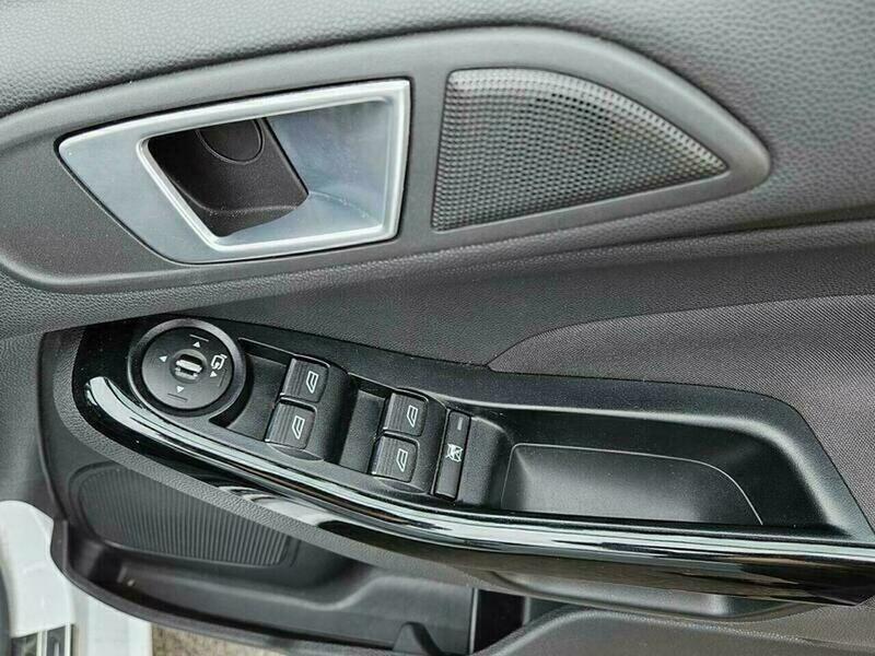 Used Ford Fiesta 2014 for sale - 76703625: Photo 25