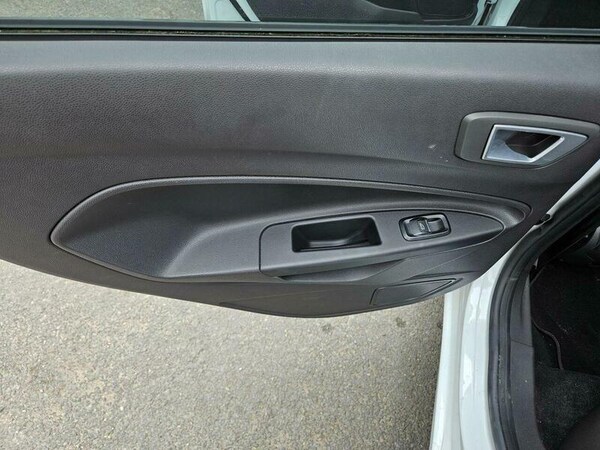 Used Ford Fiesta 2014 for sale - 75647028: Photo 35