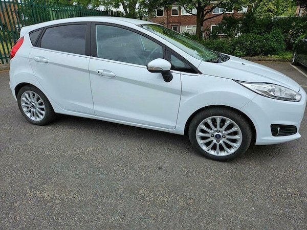 Used Ford Fiesta 2014 for sale - 75647028: Photo 61