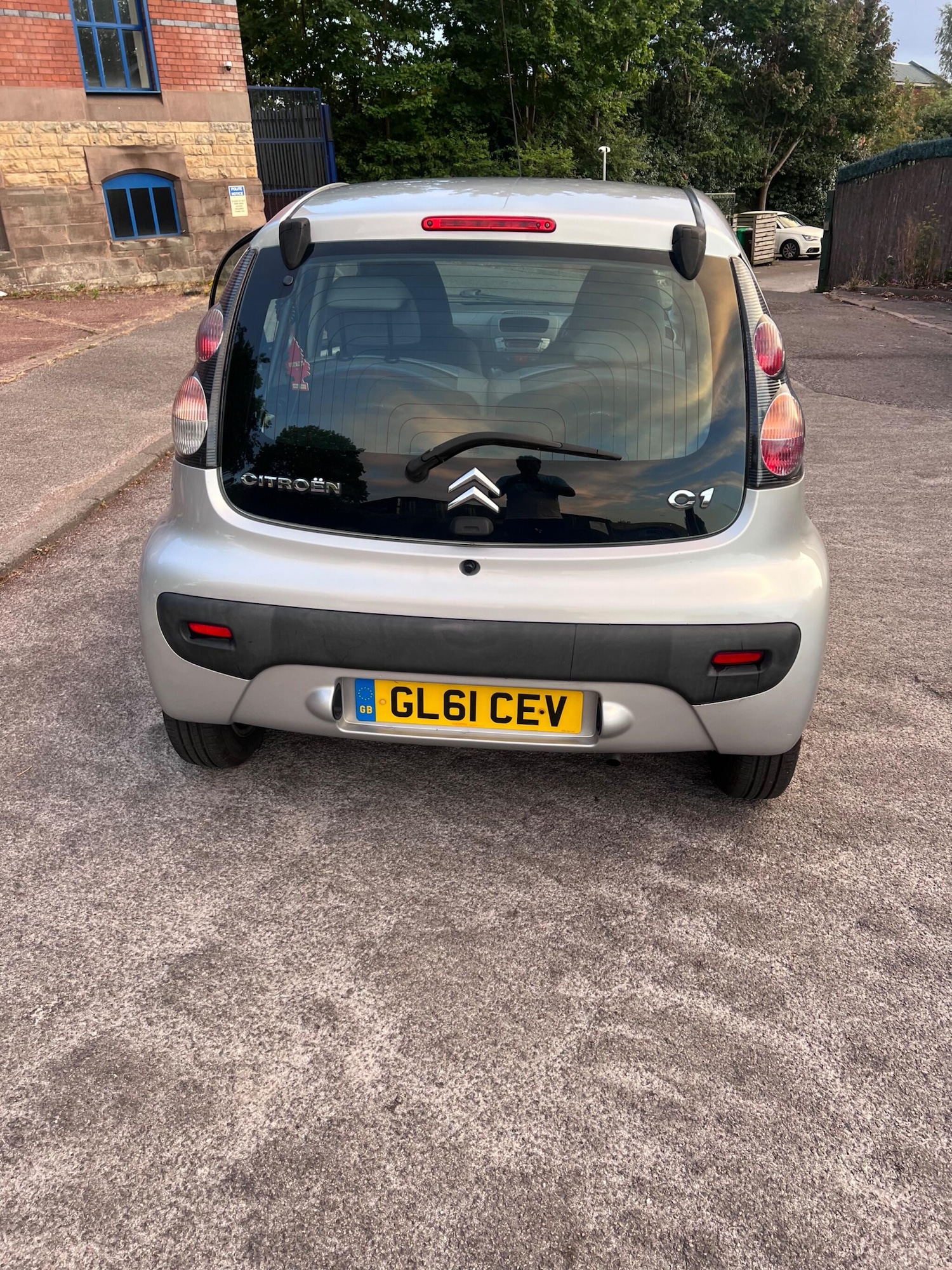 Vehicle 8