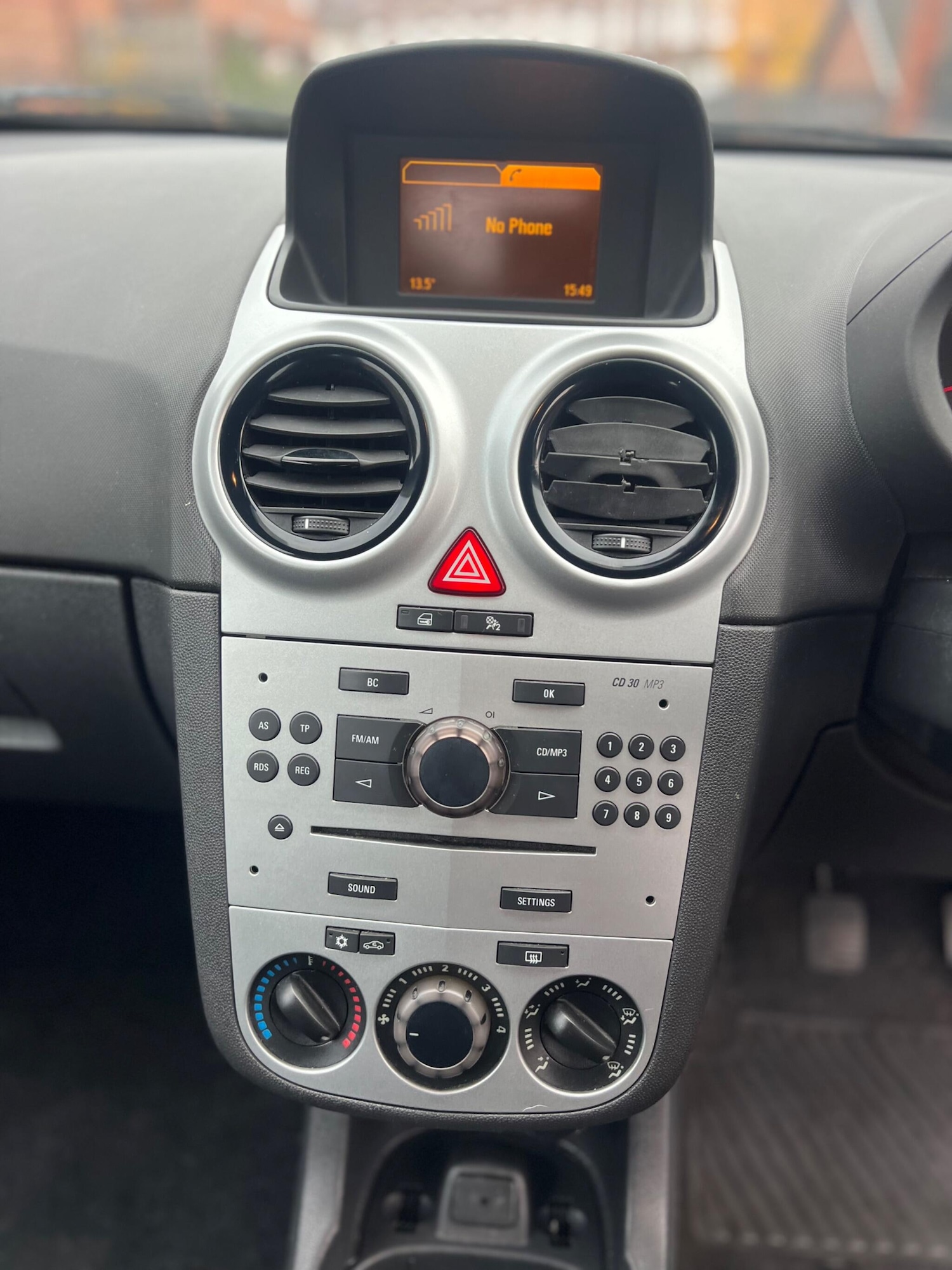 Used Vauxhall Corsa 2011 for sale - 76703622: Photo 16