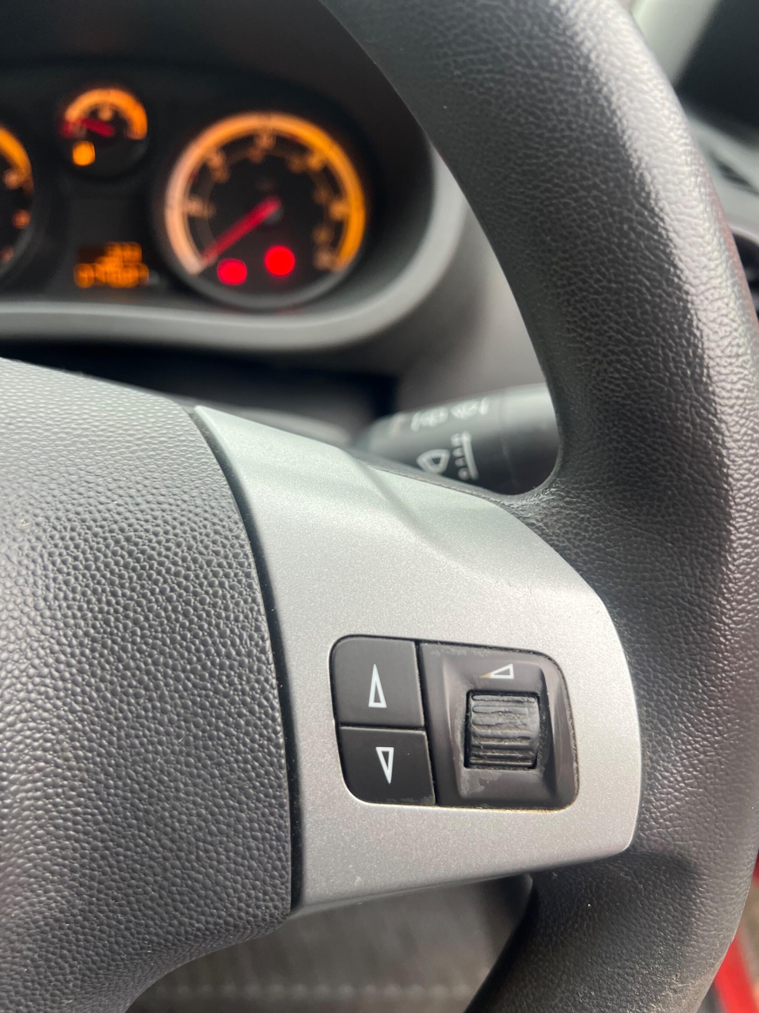 Used Vauxhall Corsa 2011 for sale - 76703622: Photo 22