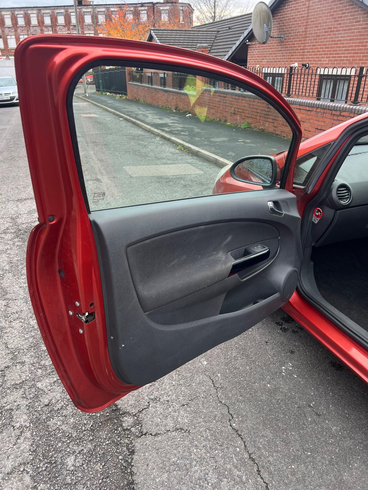 Used Vauxhall Corsa 2011 for sale - 76703622: Photo 25