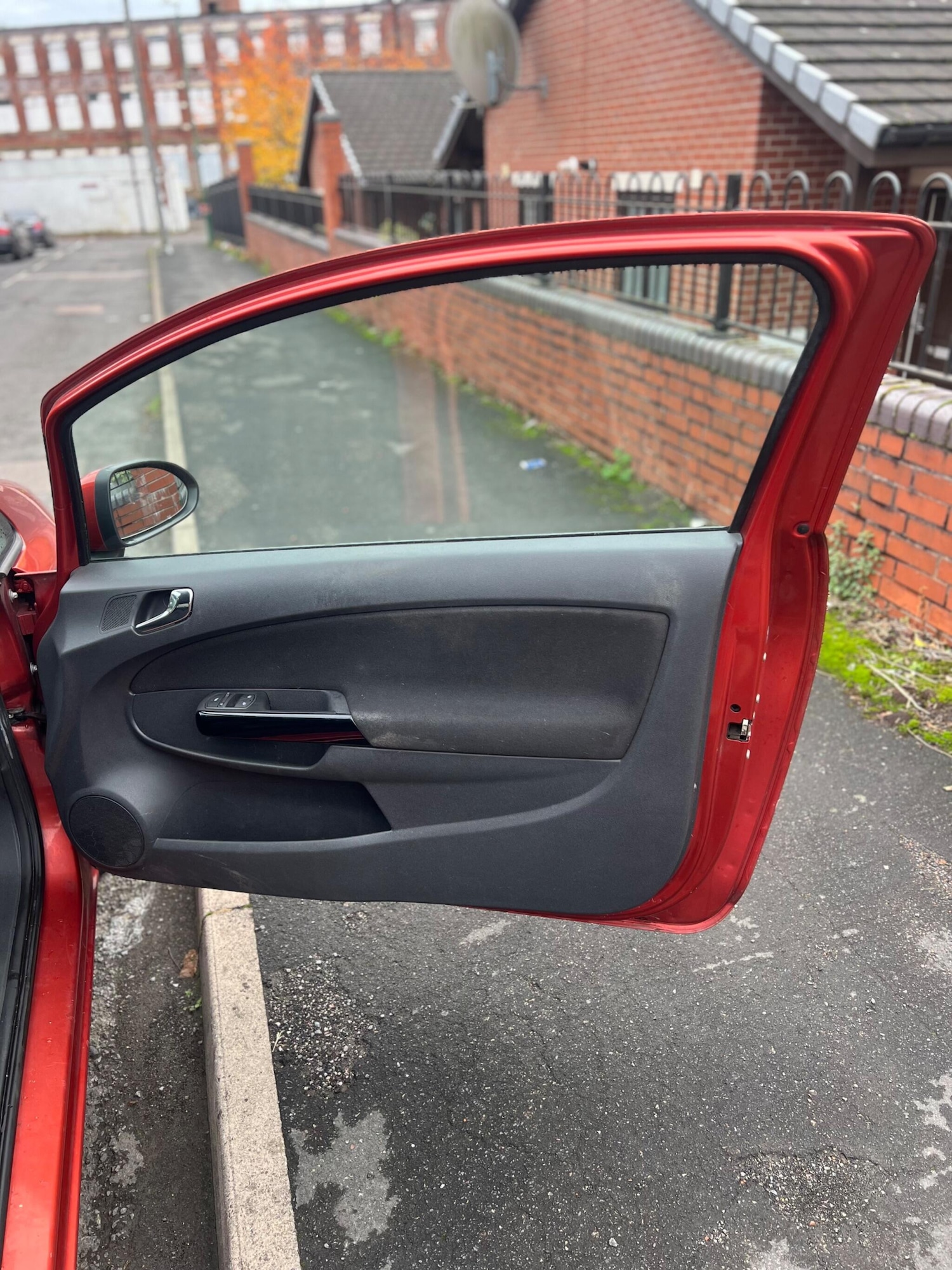 Used Vauxhall Corsa 2011 for sale - 76703622: Photo 26