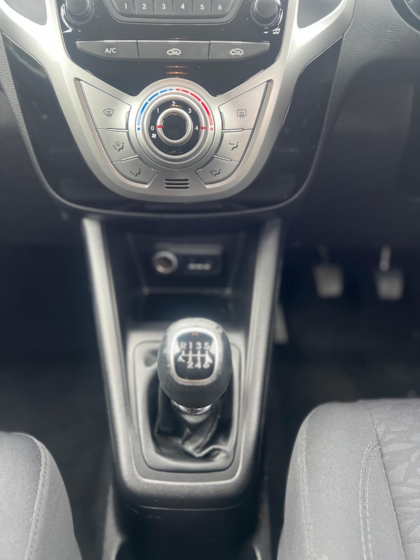 Used Hyundai Ix20 2013 for sale - 76238581: Photo 12