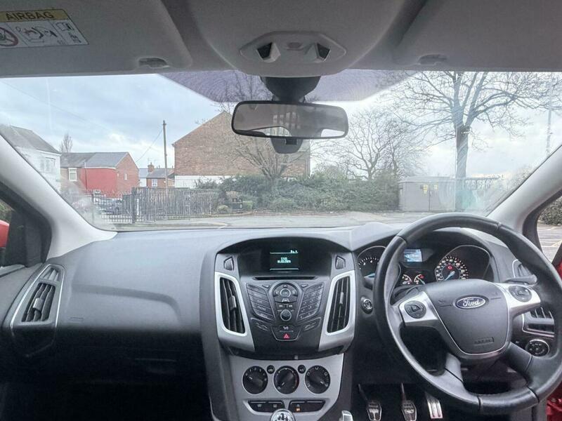 Used Ford Focus for sale - 77738125: Photo 16