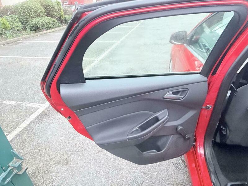 Used Ford Focus for sale - 77738125: Photo 22