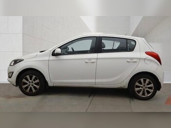 Used Hyundai i20 2012 for sale - 78404976: Photo