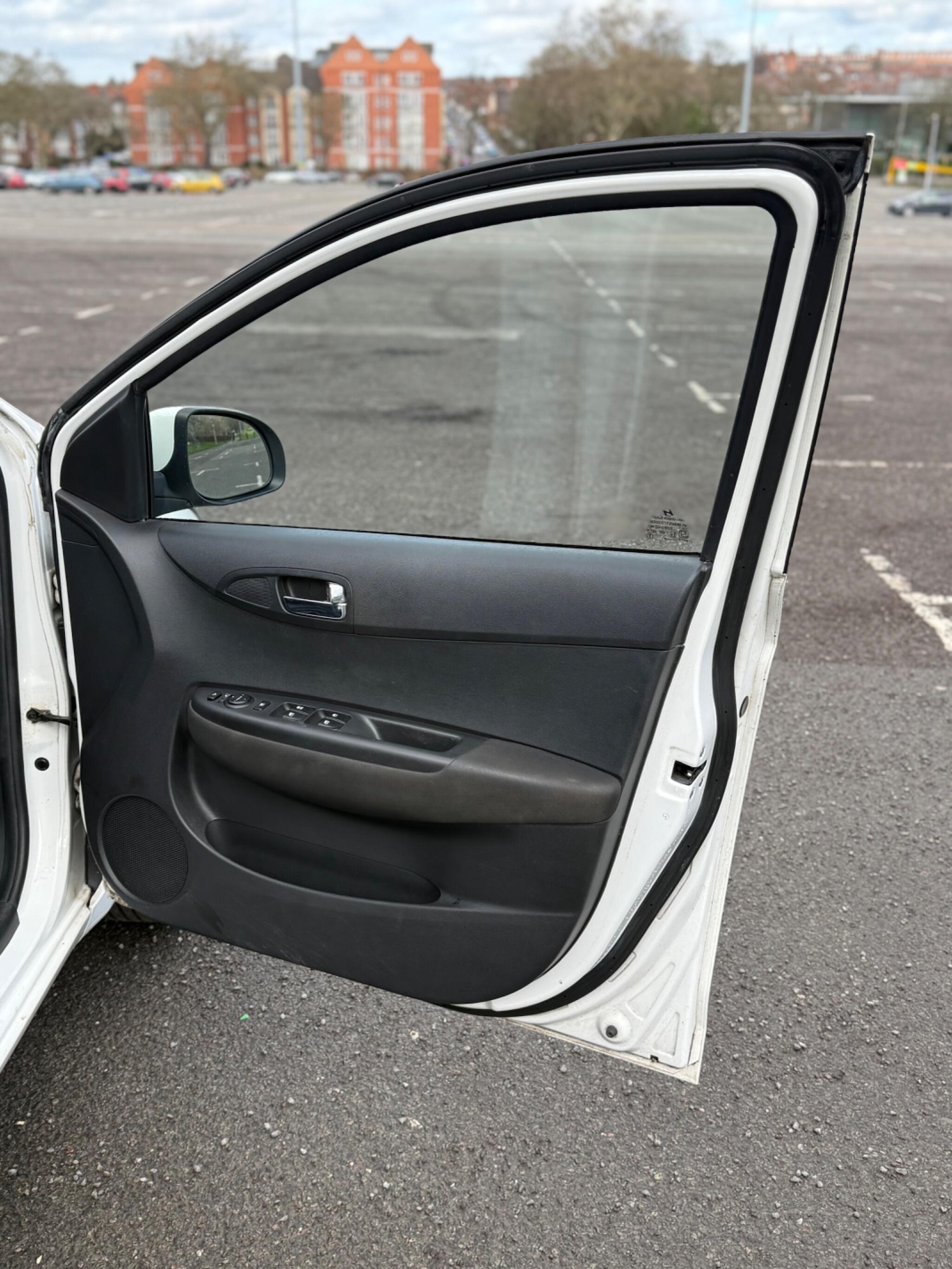 Used Hyundai i20 2014 for sale - 77710057: Photo 24