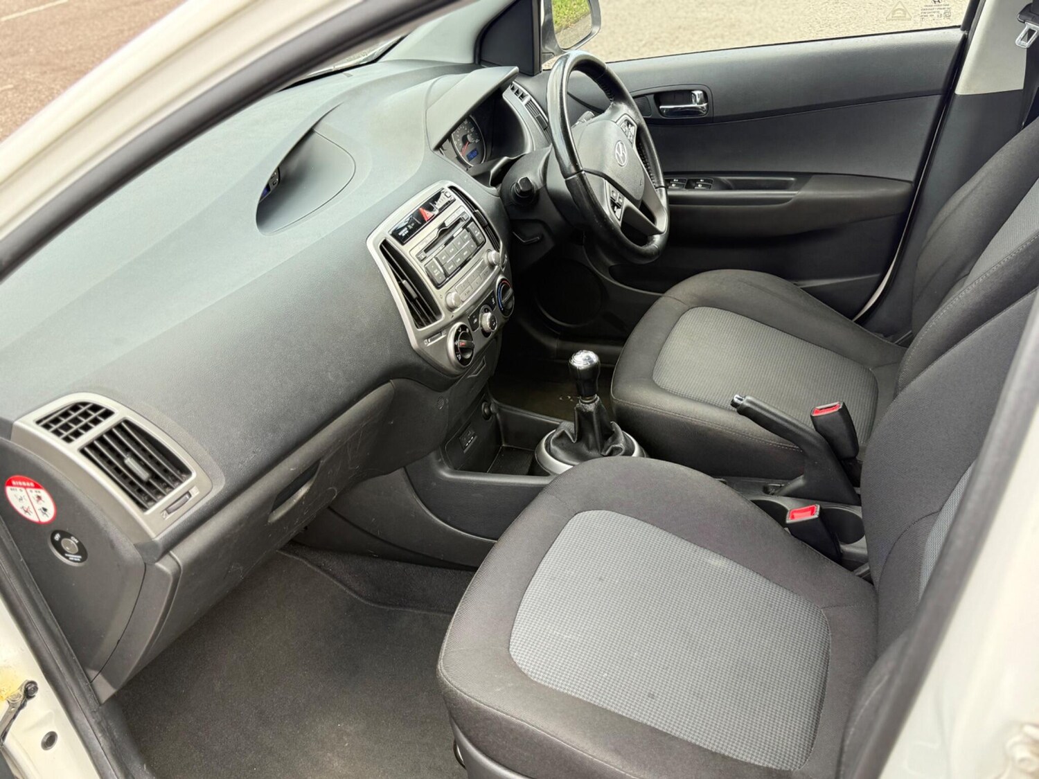 Used Hyundai i20 2014 for sale - 77710057: Photo 36