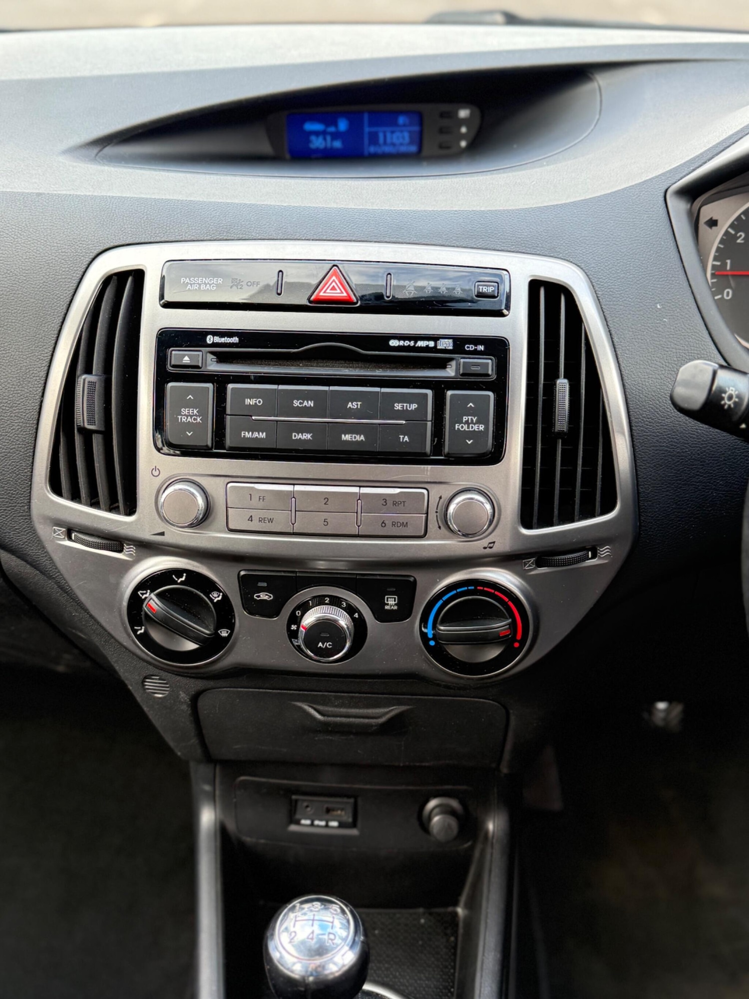 Used Hyundai i20 2014 for sale - 77710057: Photo 42