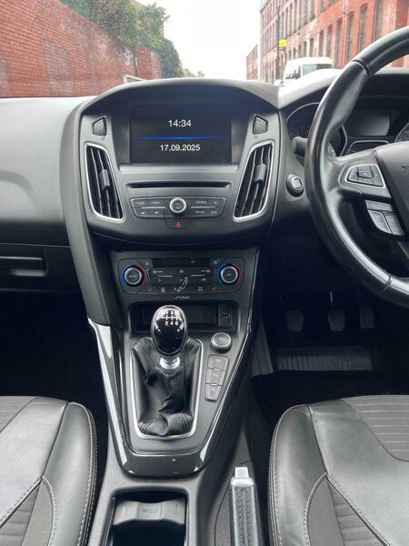 Used Ford Focus 2014 for sale - 77737379: Photo 17