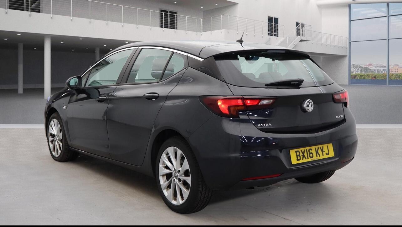Used Vauxhall Astra for sale - 77468057: Photo 3