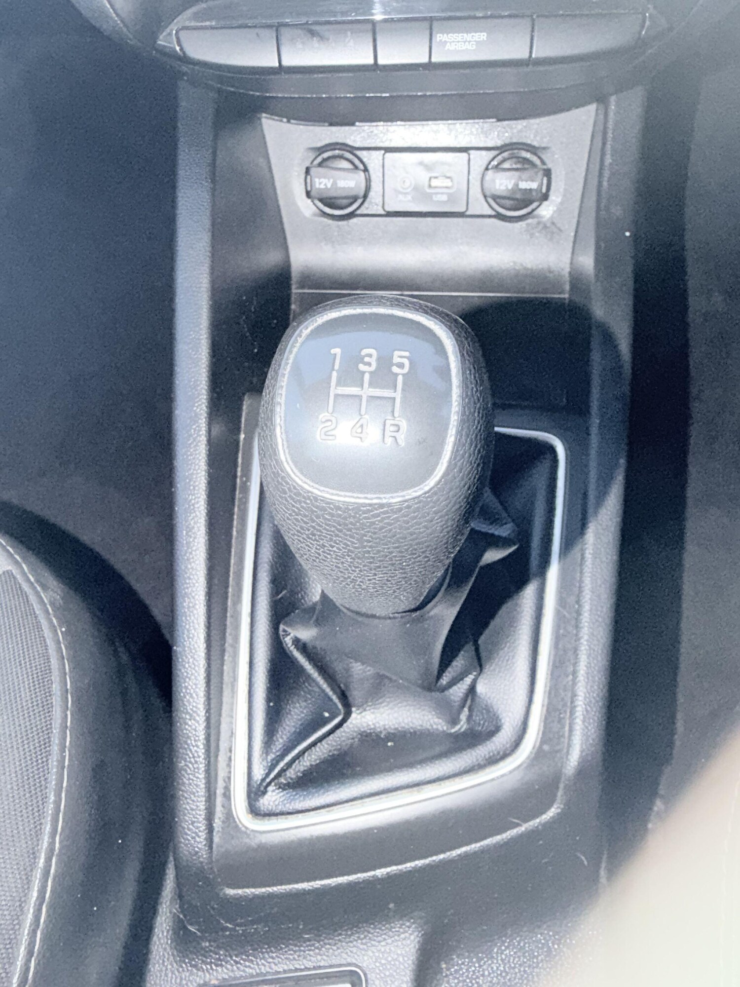 Used Hyundai i20 2015 for sale - 77939302: Photo 19